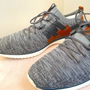 GrandMøtion Woven Sneaker